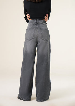 Wide Legged jeans