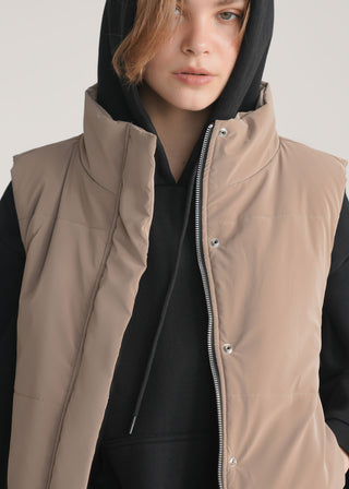 Cropped Puffer Gilet