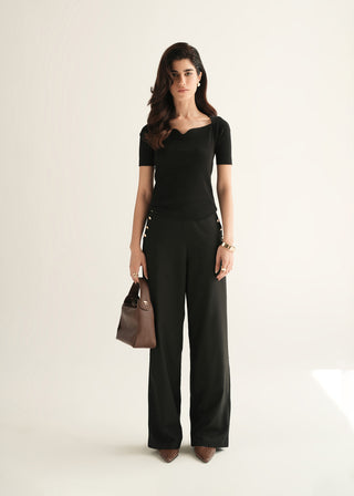 Tailored pants with Metal Buttons