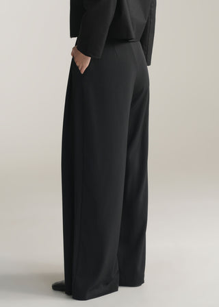 Tailored Wide Leg Pleated Pant