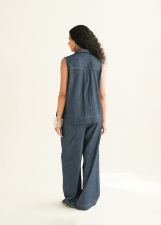 Sleeveless Denim Shirt in Dark Indigo Wash