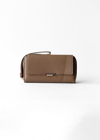 SLIM WRISTLET CLUTCH