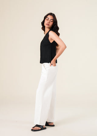 Cropped wide legged jeans