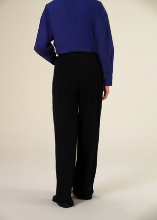 Wide legged Ribbed Trouser