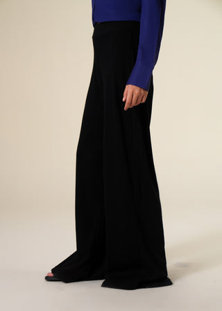 Wide legged Ribbed Trouser
