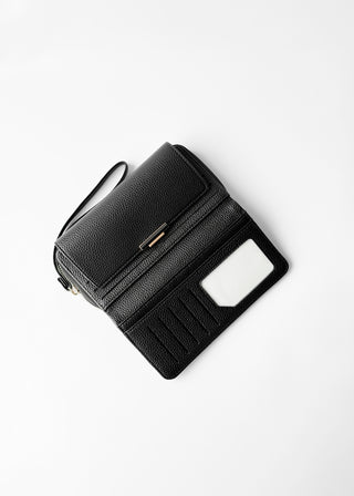 SLIM WRISTLET CLUTCH