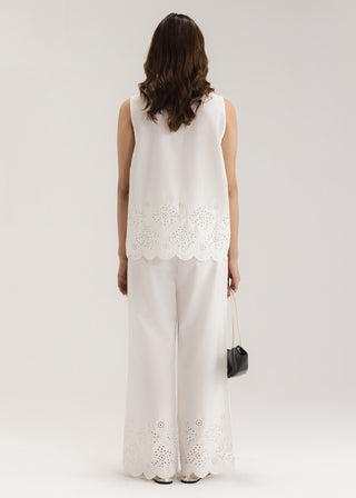 Schiffli Sleeveless Shirt- WS26-03
