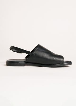Wide strap toe ring sandal