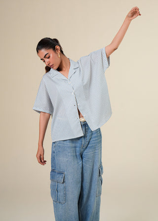 Notch collar dropped shoulder shirt