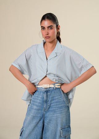 Wide legged jeans