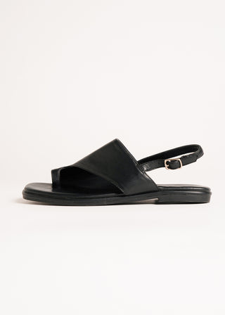 Wide strap toe ring sandal