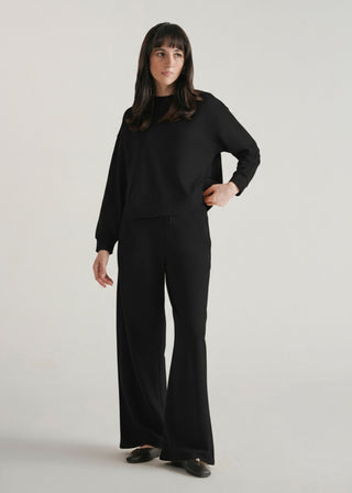 Wide leg Knit Trouser