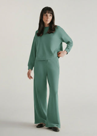 Wide Leg Knit Trouser