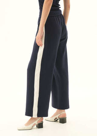 Wide-leg Trousers with side contrasting panel