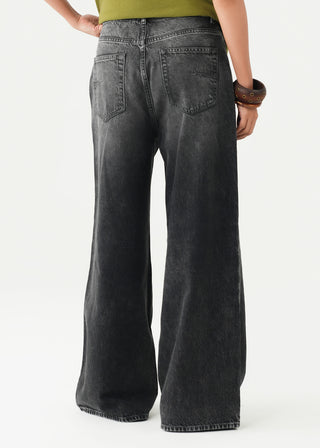 Wide Leg Jeans - WS26-410