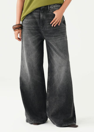 Wide Leg Jeans - WS26-410