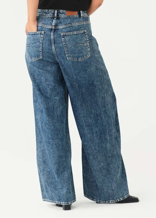 Crossed Waist Jeans - WS26-416