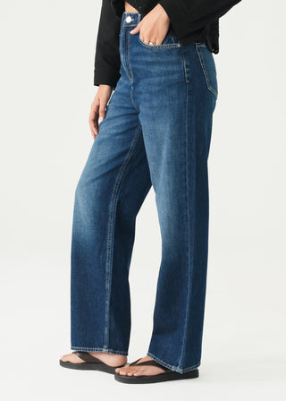 Straight Leg Jeans - WS26-413