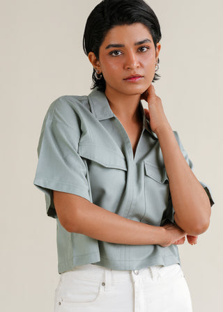 Cropped V-Neck Shirt