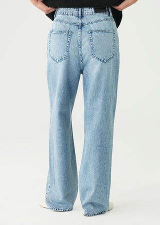 Straight Leg Jeans - WS26-414